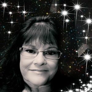 Meet your Posher, Louisa